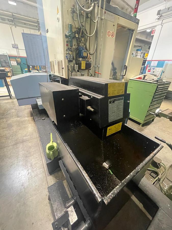 Used Centro di lavoro verticale FAMUP MCX 1000