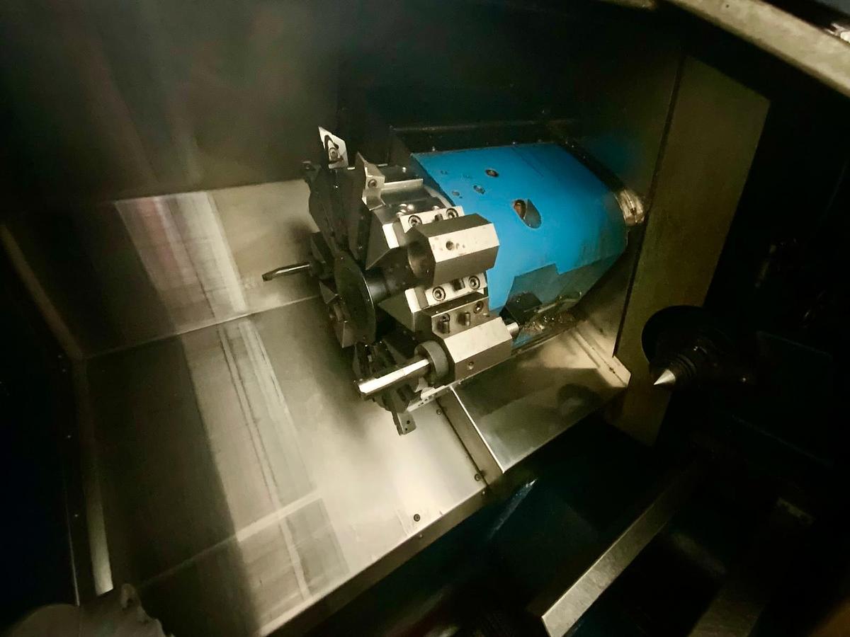 Used Tornio cnc ad asse orizzontale FEMCO HL-25