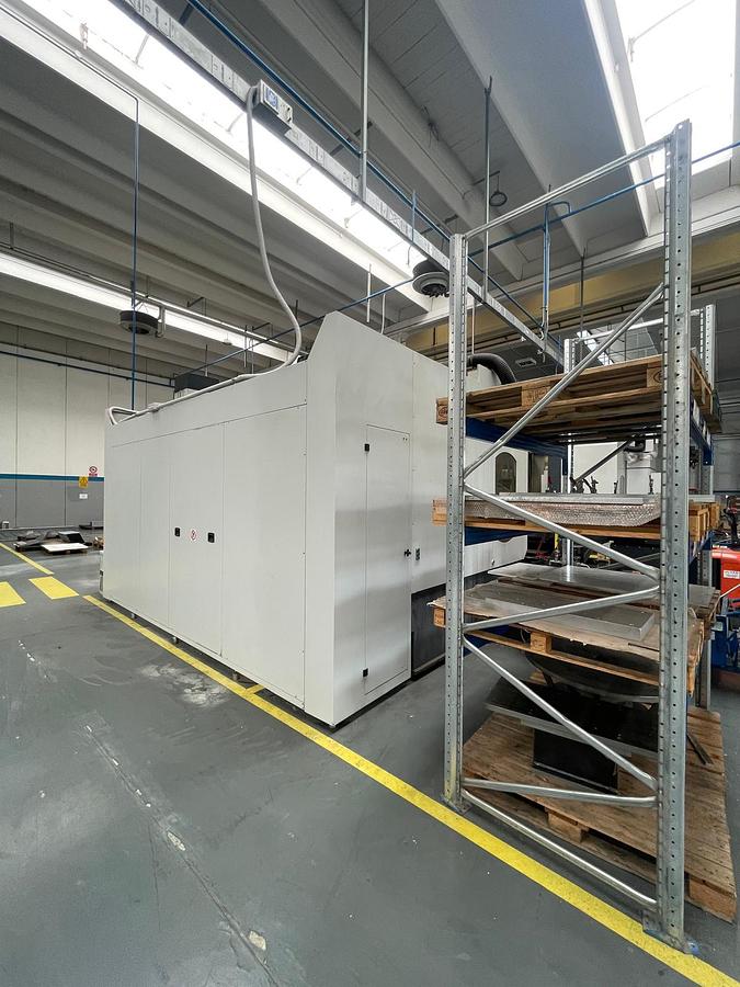 Used Centro di lavoro verticale a montante mobile 5 assi CNC REMACONTROL NBT 2.5 NEWTON BIG