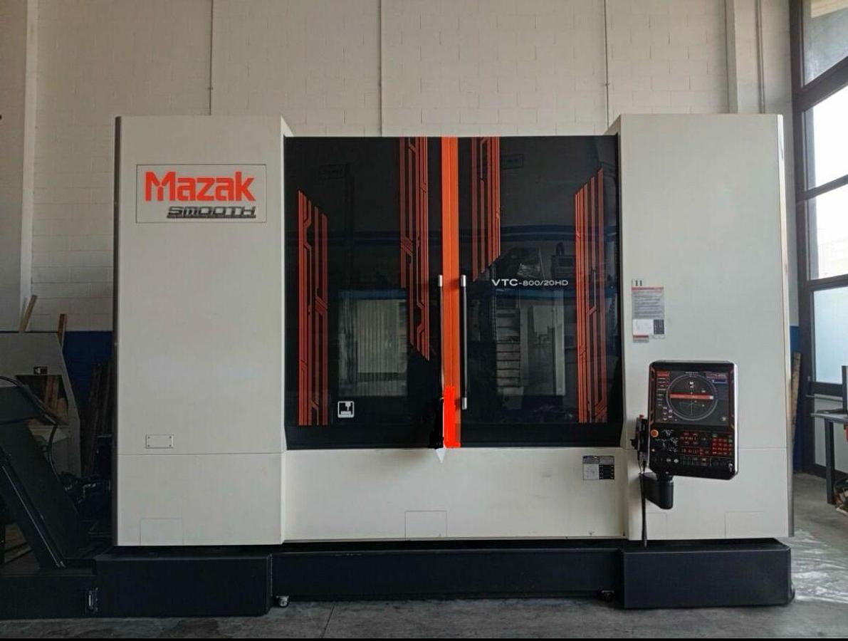 Used Centro di lavoro a montante mobile MAZAK 
