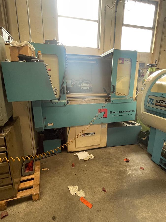 Used Affilatrice cnc LAPRORA U95