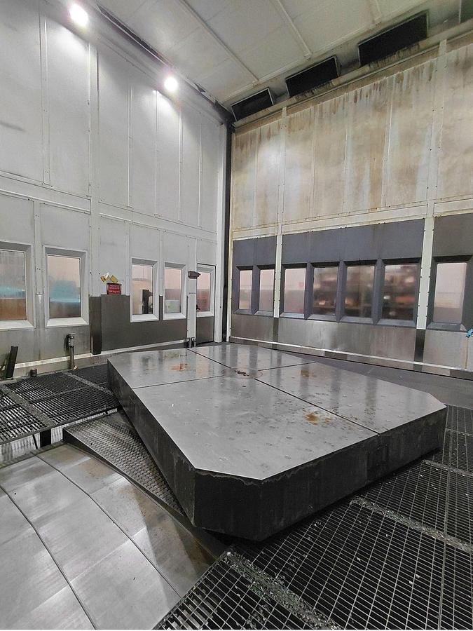 Used Alesatrice montante mobile con doppia tavola FPT SPIRIT 450