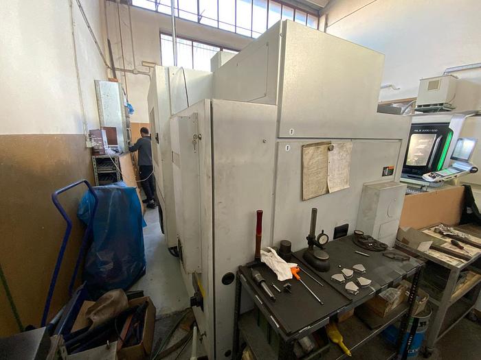 Used Torio ad asse orizzontale testa fissa MORISEIKI NL 2000 SY