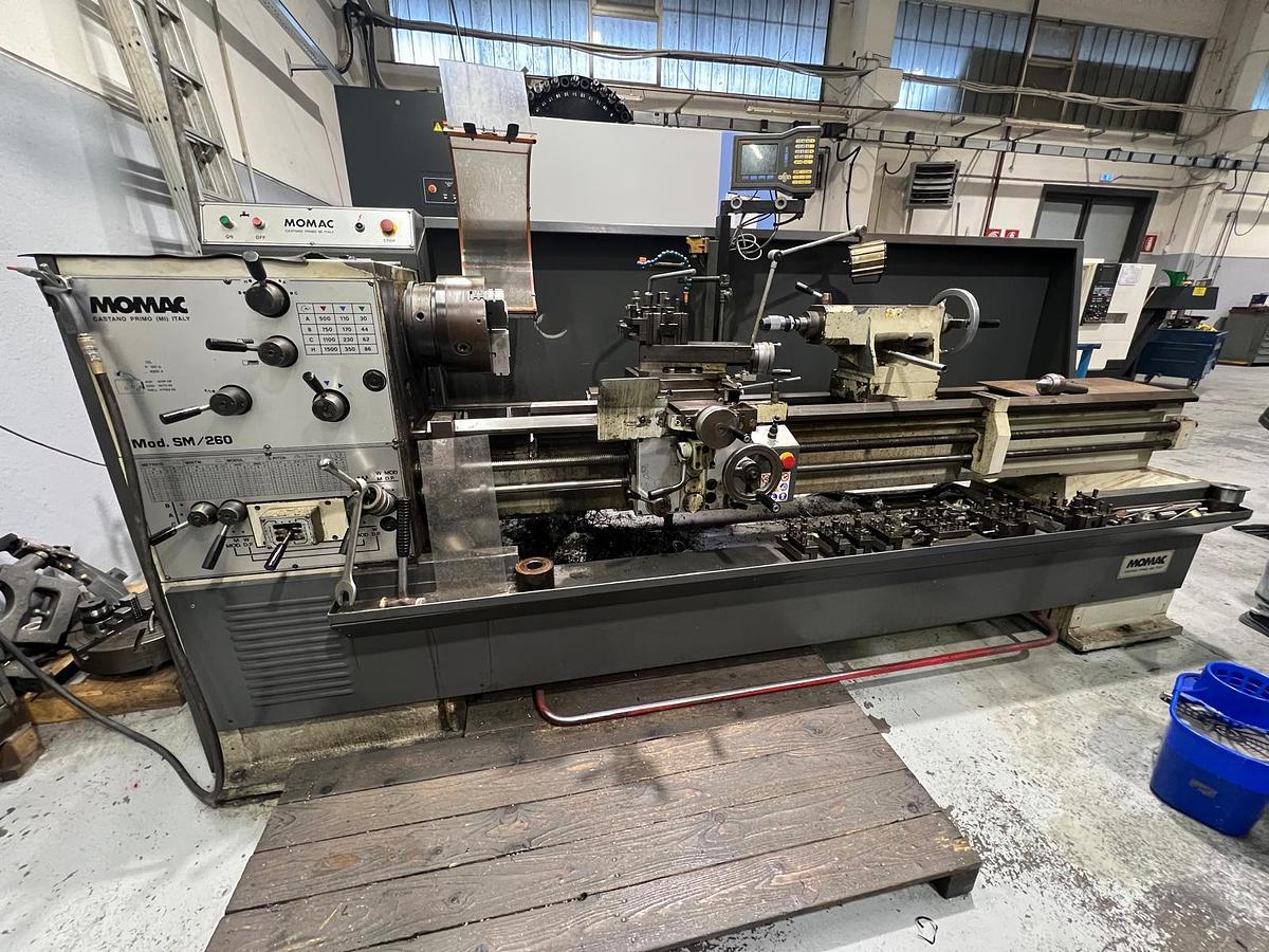 Used Tornio parallelo MOMAC SM 260 