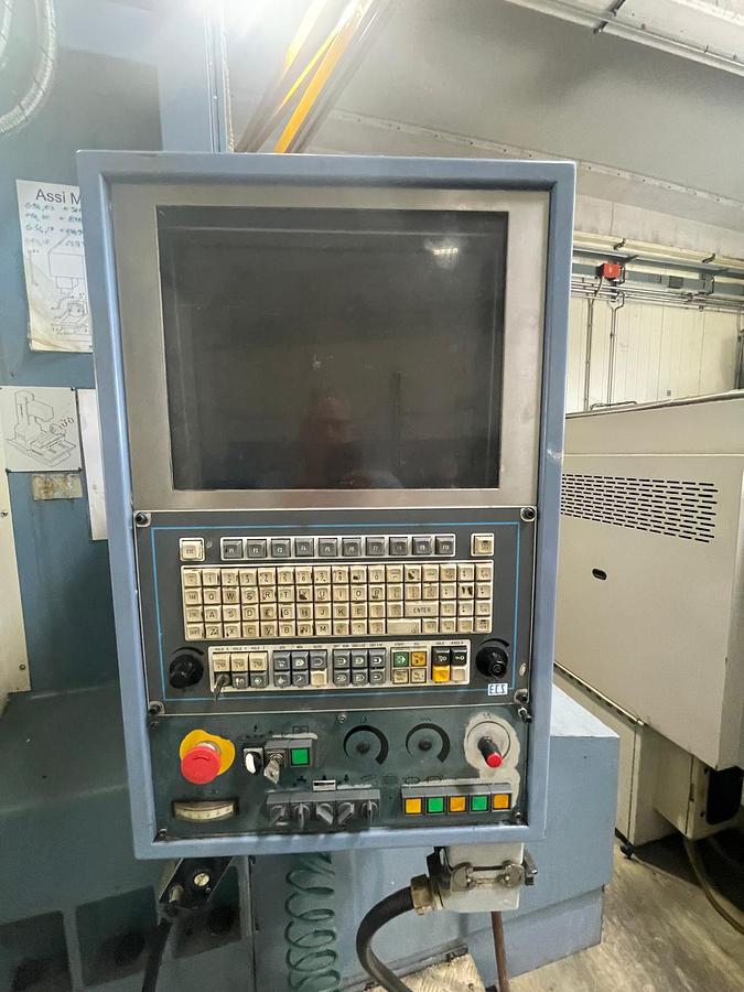 Used Centro di lavoro verticale FAMUP MCX 1000