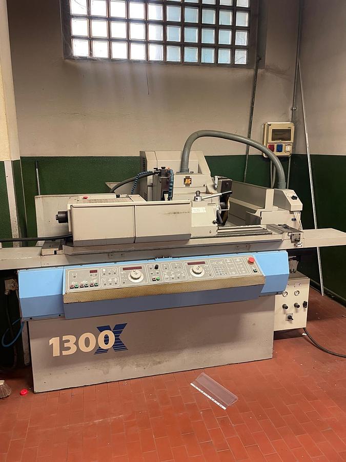 Used Rettifica universale JHONES & SHIPMAN 1300 X 