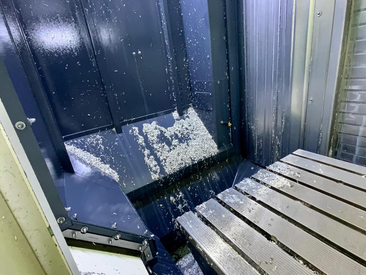 Used Centro di lavoro 5 assi a montante mobile DMF 260-7