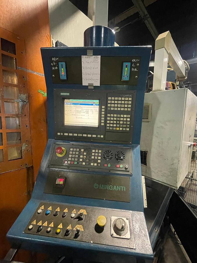 Used Tornio verticale MINGANTI