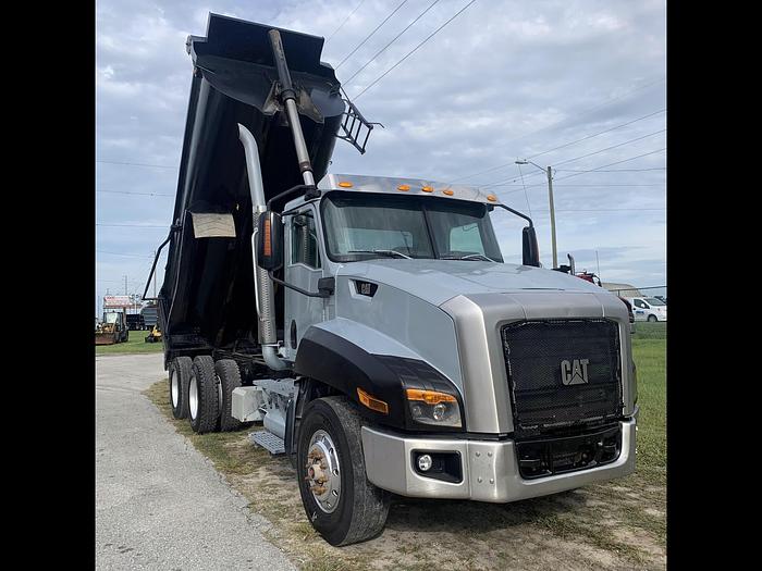 Used 2013 CATERPILLAR CT660