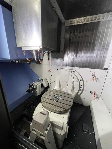 Used 2020 DOOSAN DVF5000 5-Axis CNC