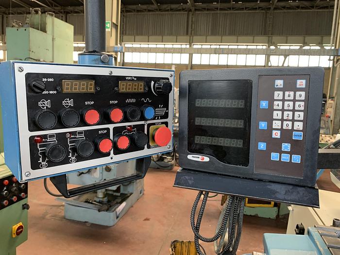 Ottime Fresa a Torretta MOMAC FU OTV