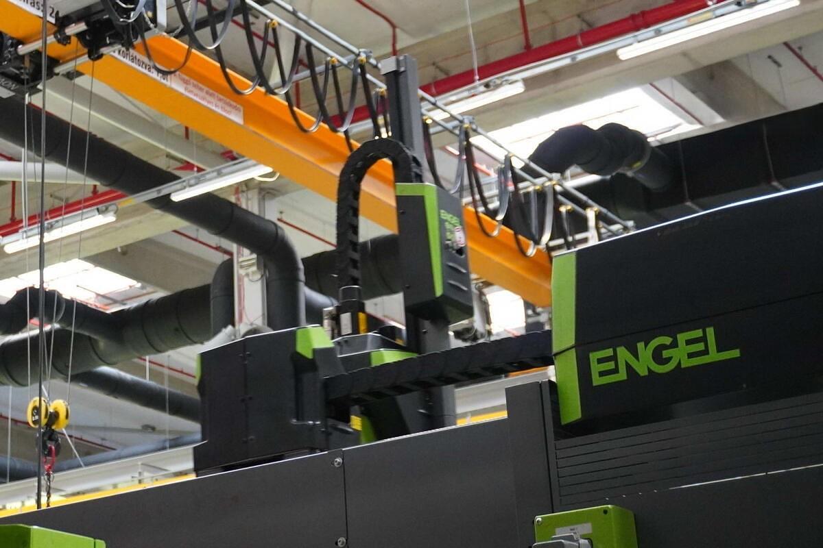 2012 ENGEL Victory 1050/160