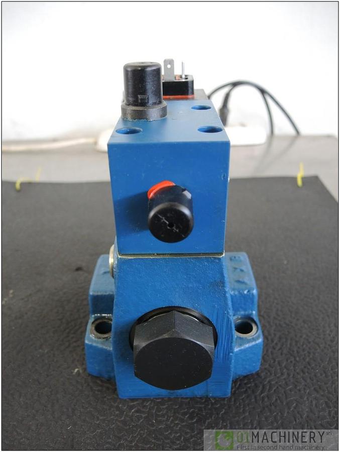 2011 REXROTH MNR: R900915979