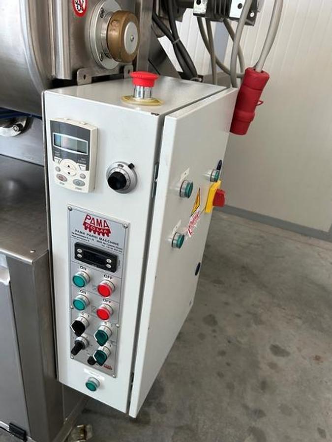 Usato linea pasta fresca ripiena pastorizzata