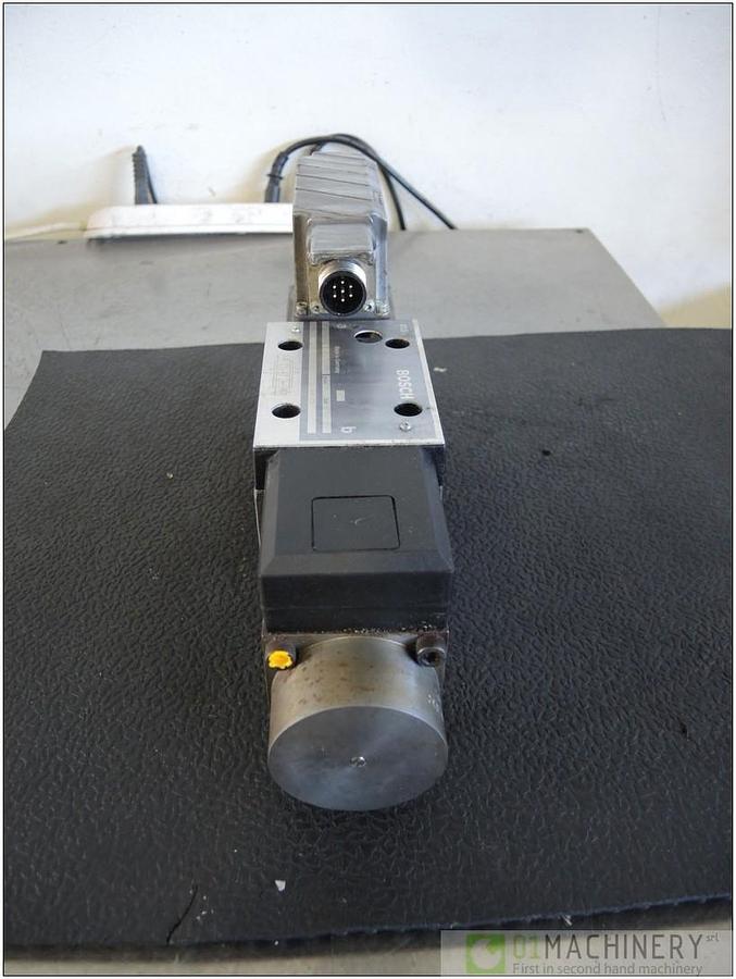  BOSCH 0 811 404 791