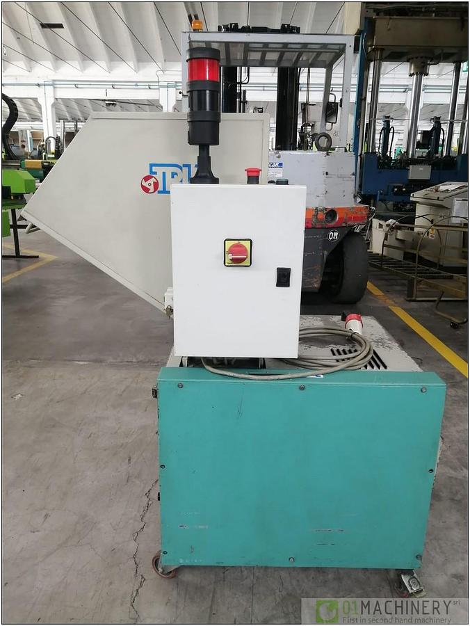  TRIA 40-20/BL-T