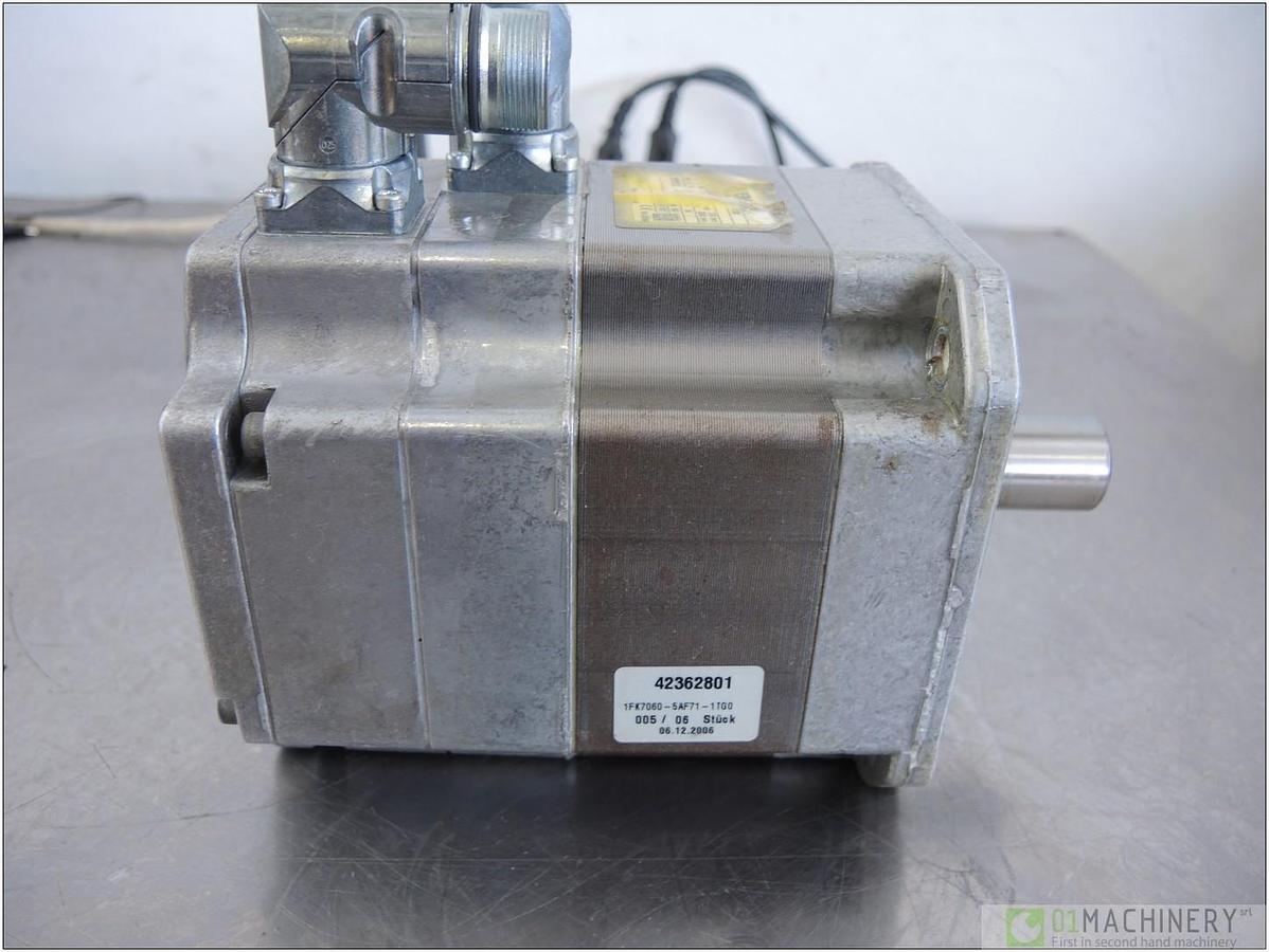 Used 2006 SIEMENS 1FK7060-5AF71-1TG0 AI2943