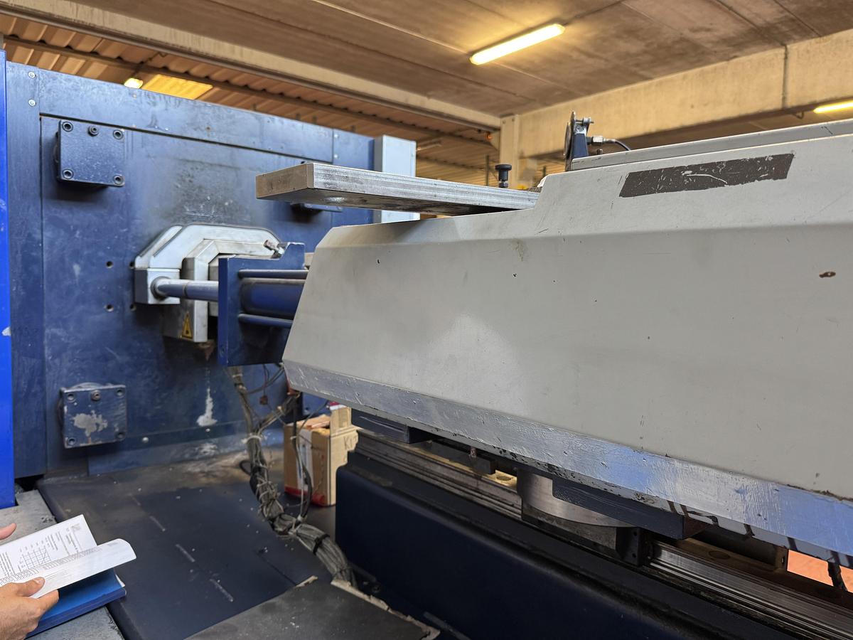 2002 BATTENFELD TM 2700 / 1330