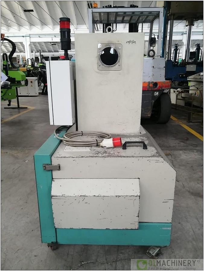 TRIA 40-20/BL-T