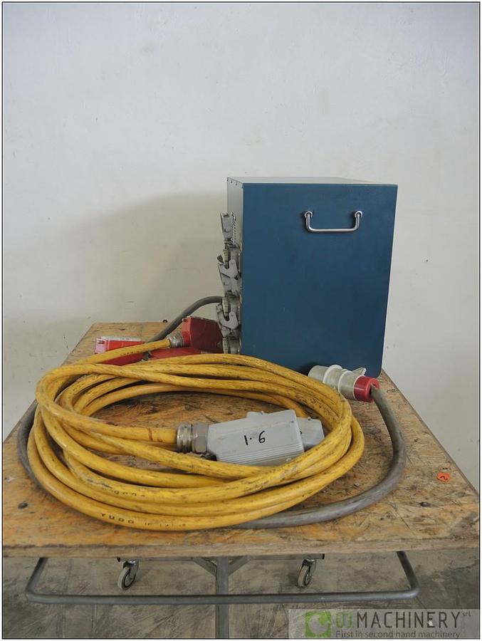 2006 YUDO CGF-560S
