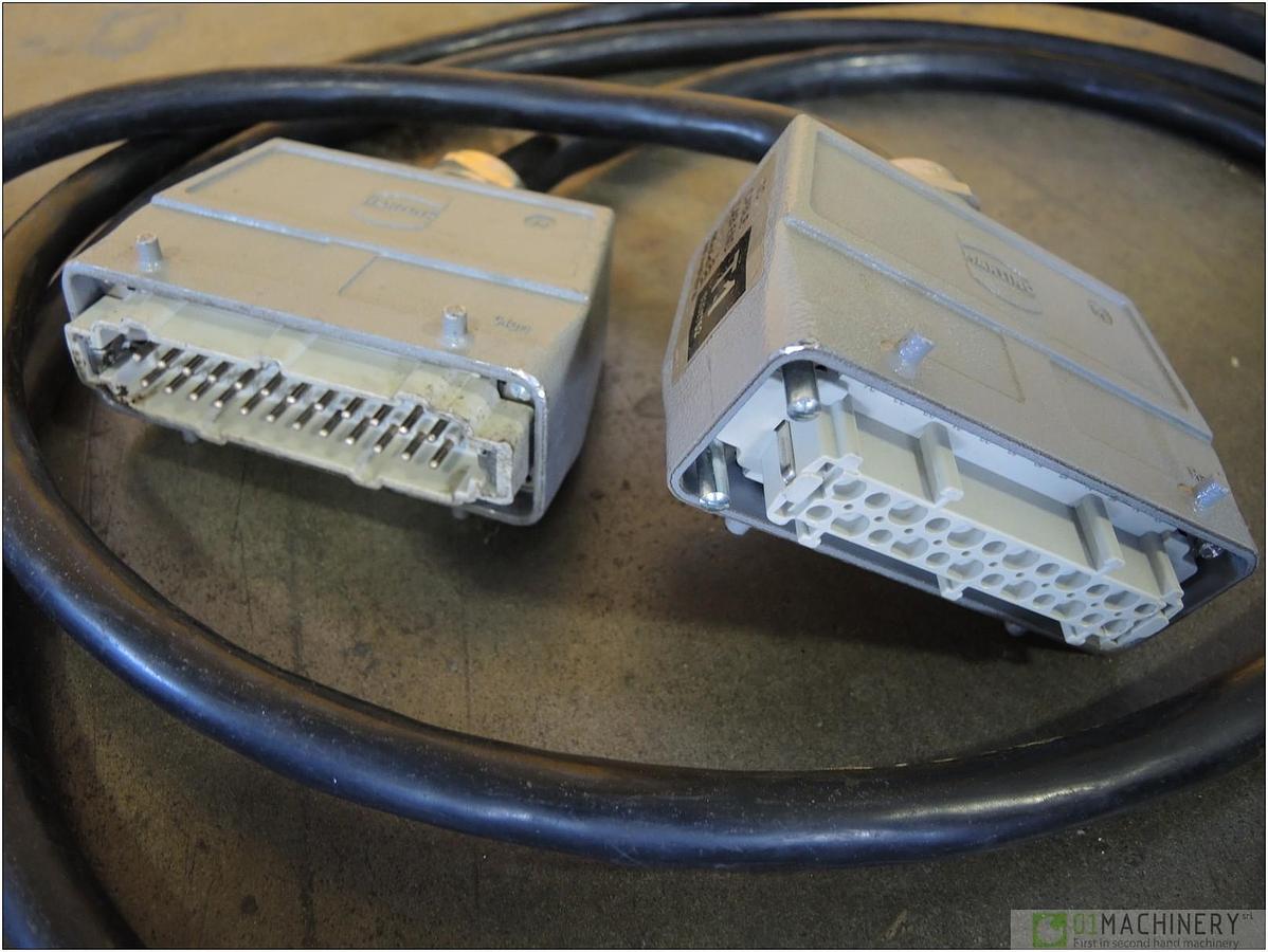 2016 MOLD MASTER M2XS-12