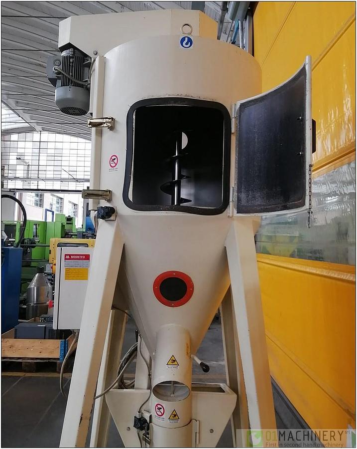 2002 MORETTO M500