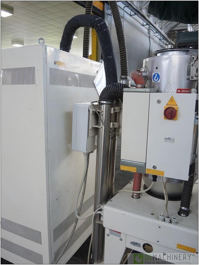 2001 MORETTO D205