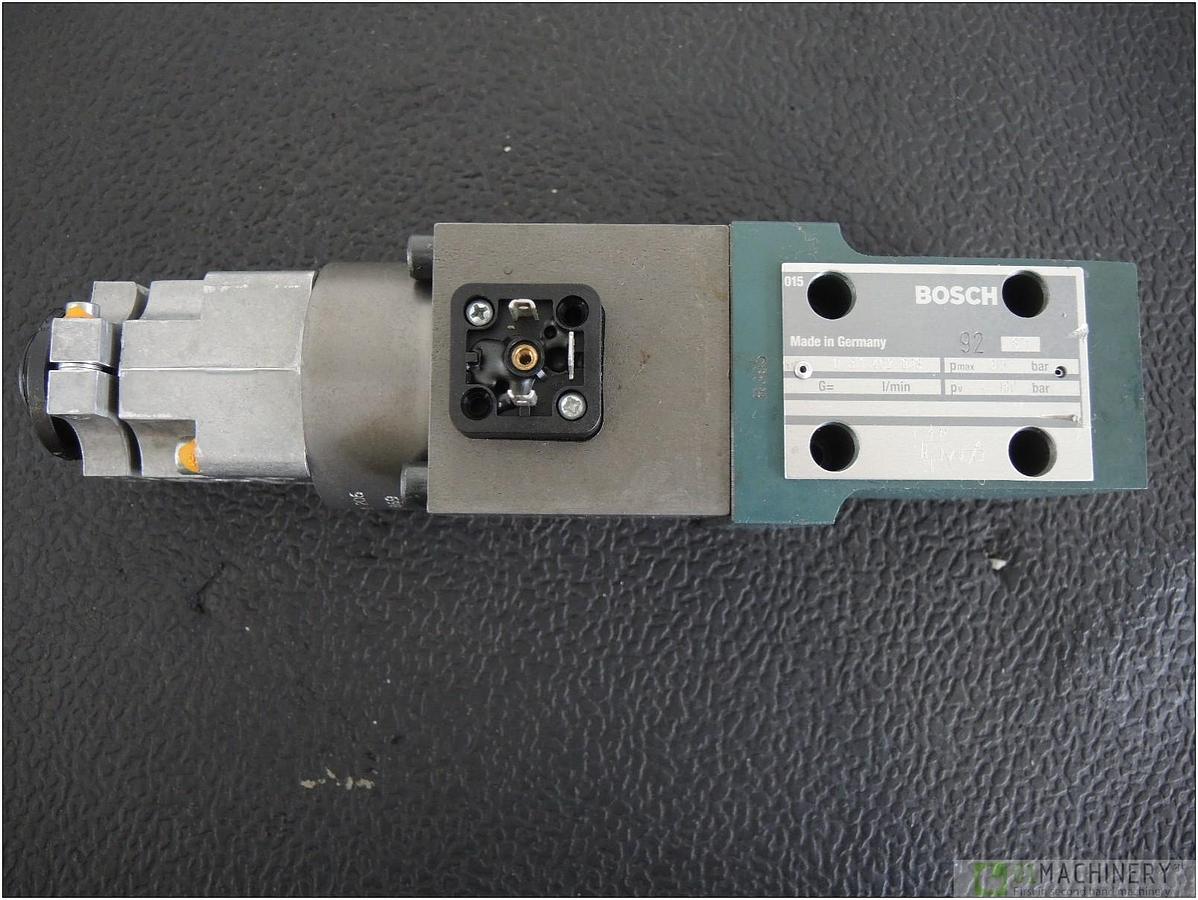 2000 BOSCH 0811402003