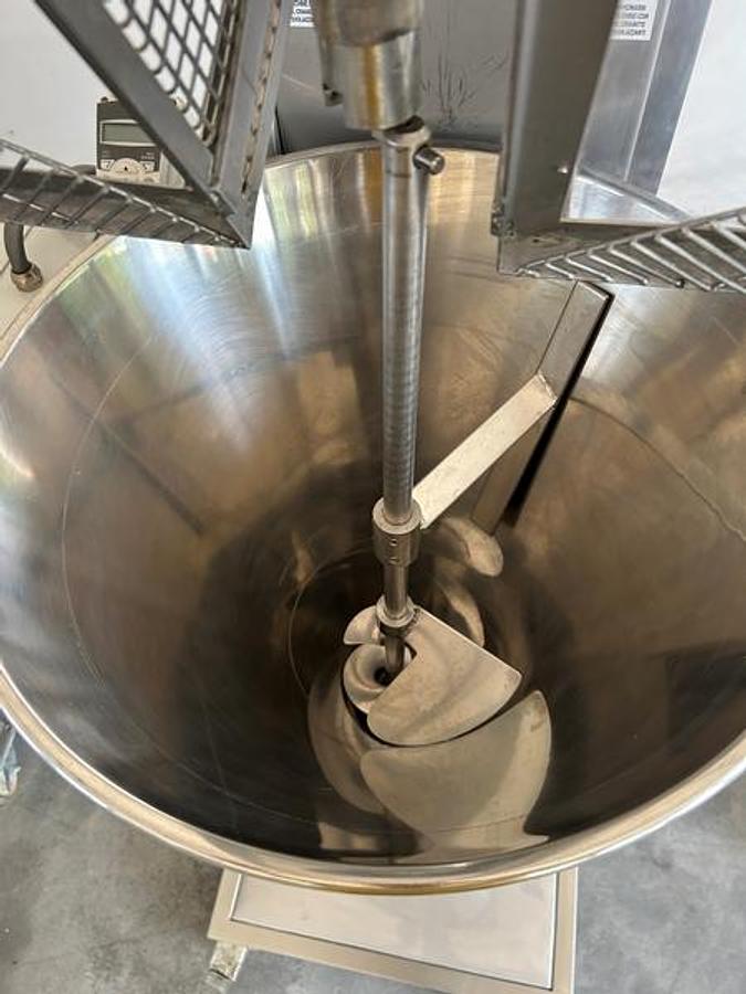 Usato linea pasta fresca ripiena pastorizzata