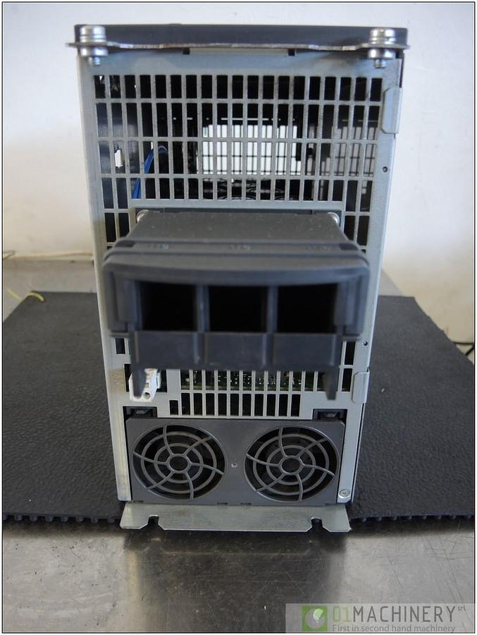  SIEMENS 6SL3120-1TE26-0AA3