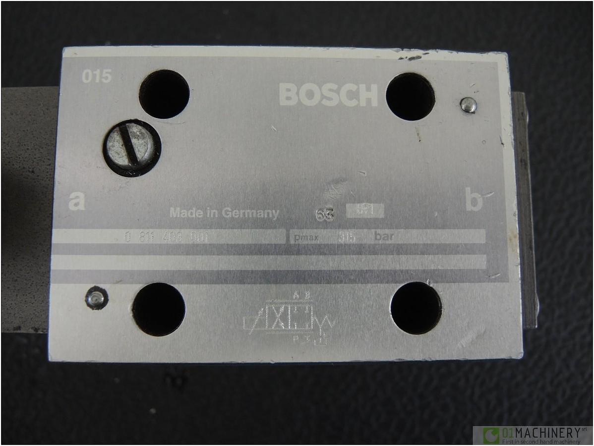 2000 BOSCH 0811403001