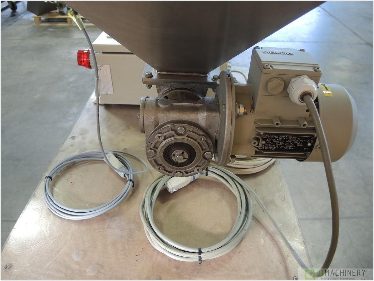 2004 ENGIN PLAST DPM 15/30