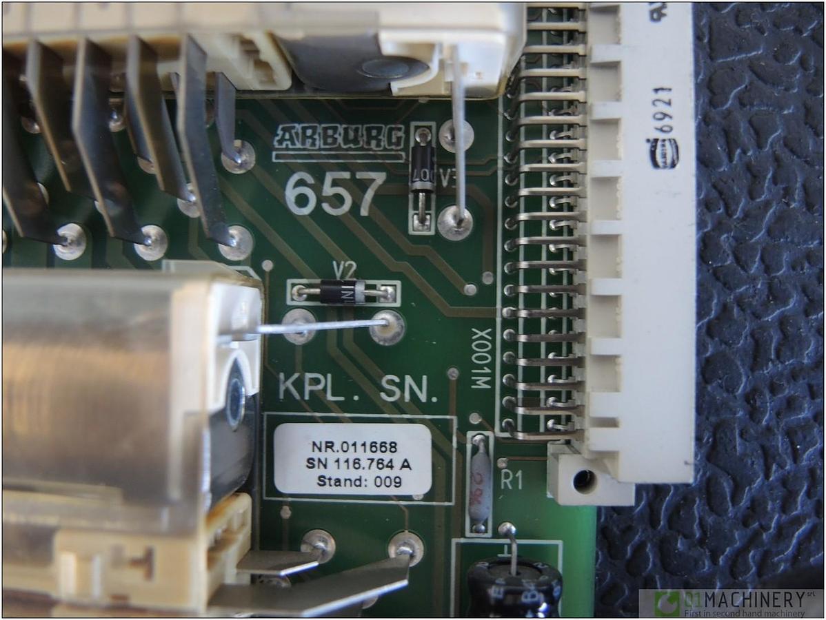 2000 ARBURG ARB 657 +B05