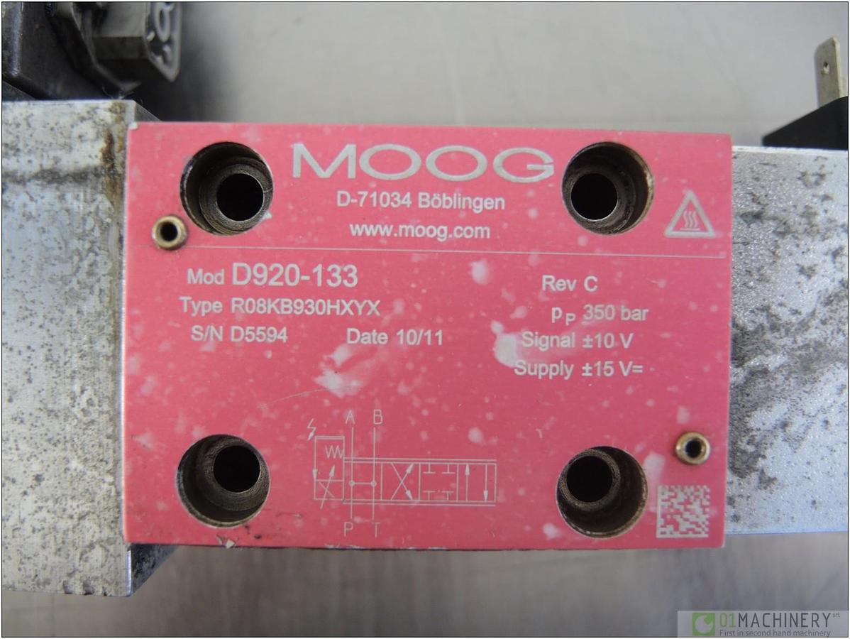 2011 MOOG D920-133