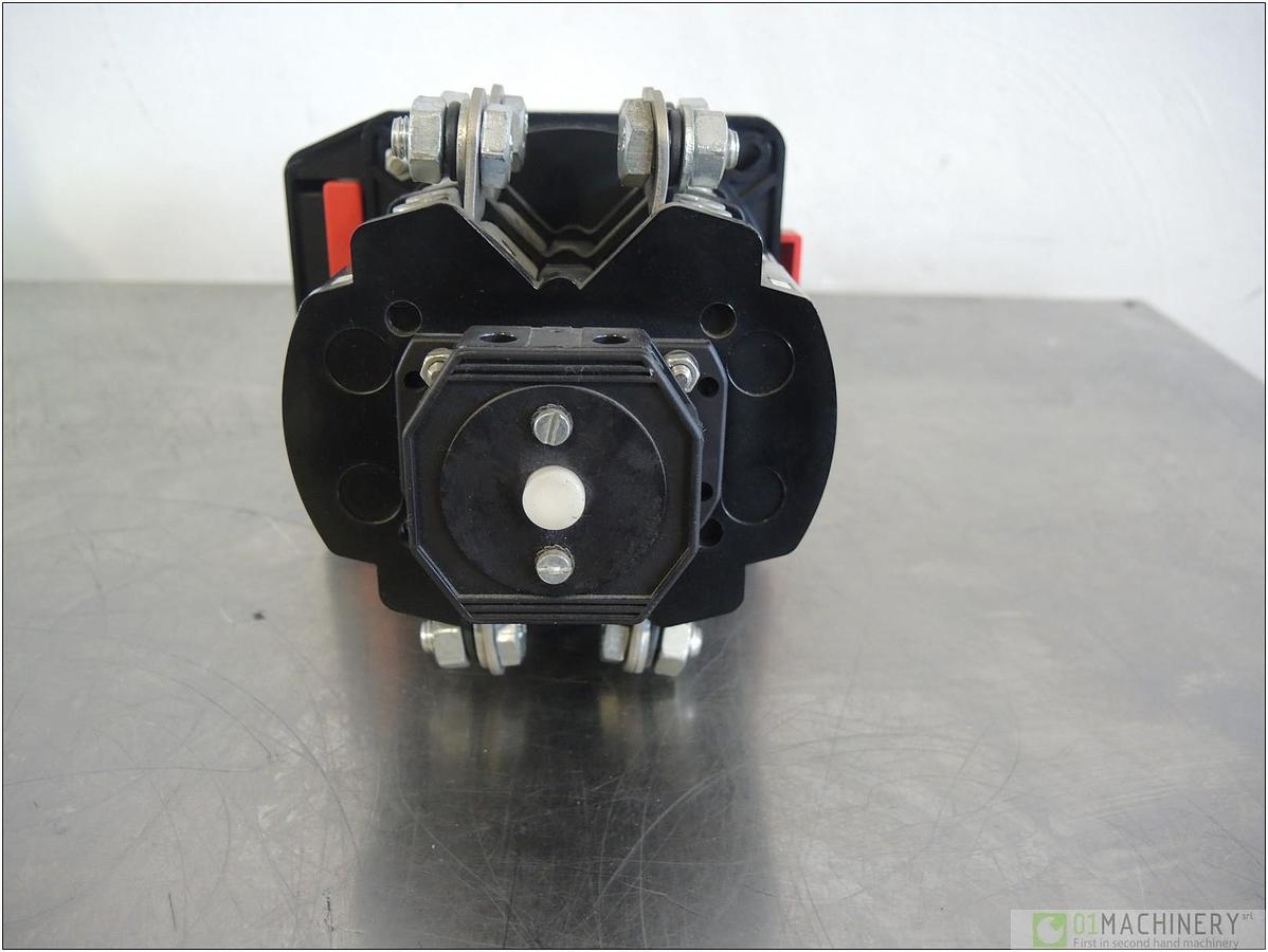 2001 TELUX N200 AC21 250A