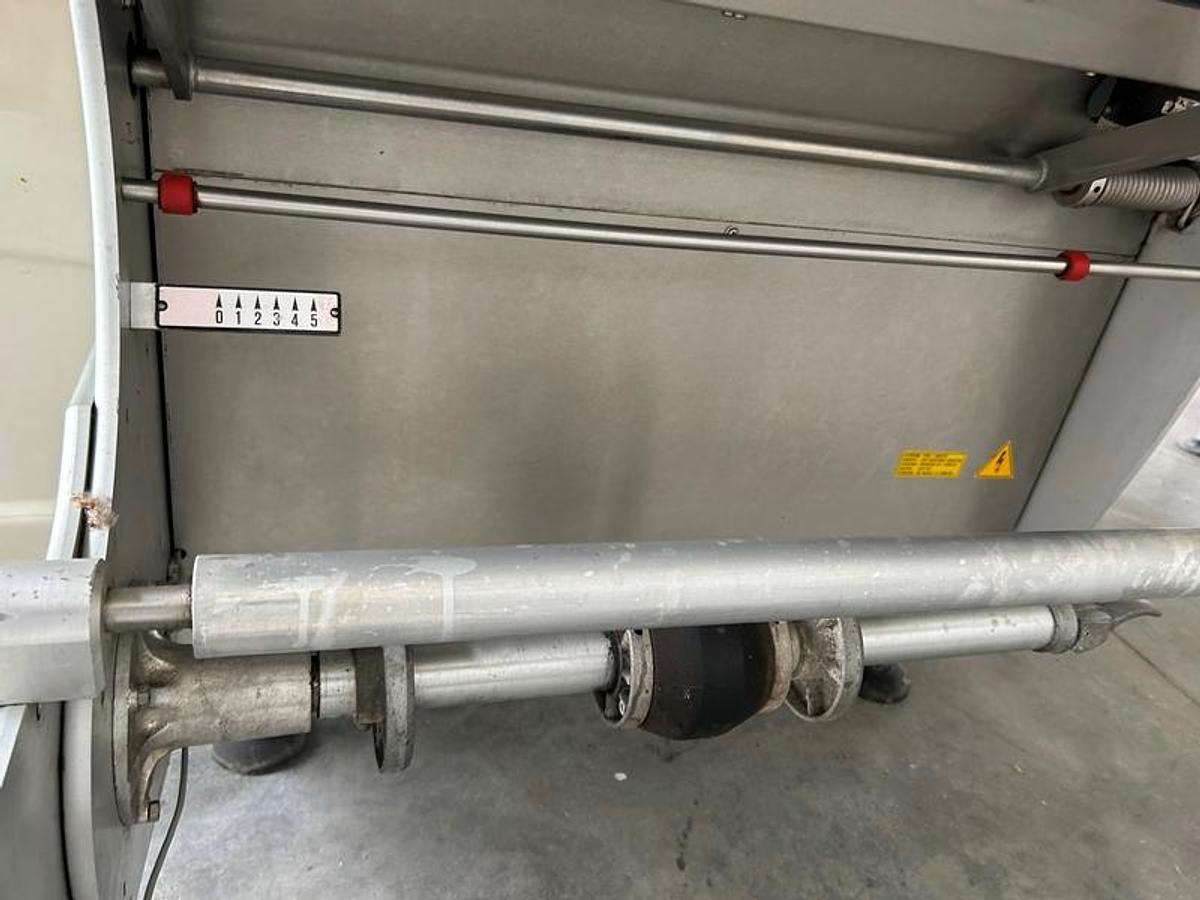 2002 FABBRI GROUP b 220