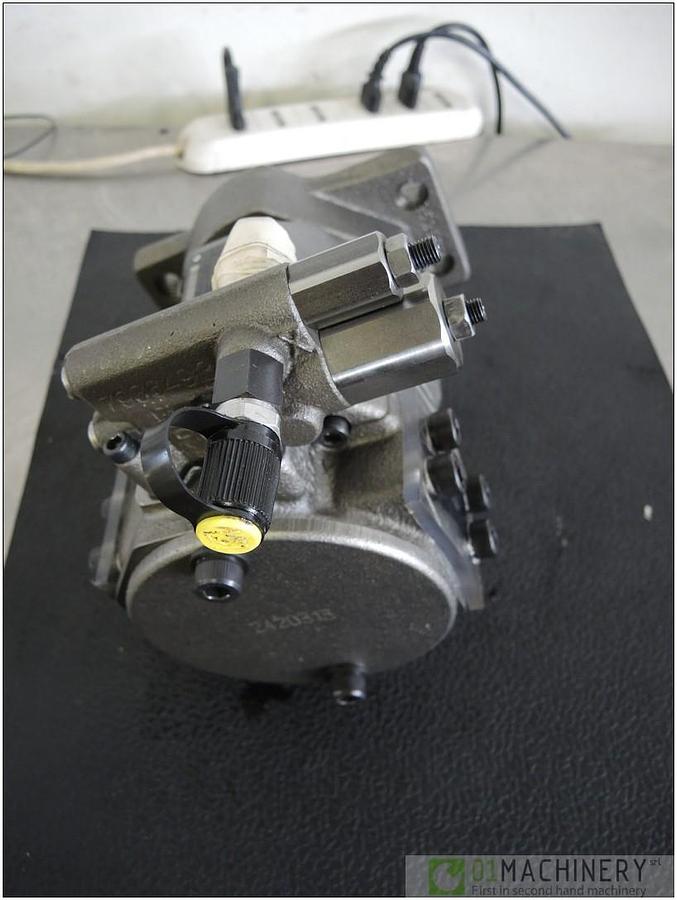 2010 ARBURG R902475215