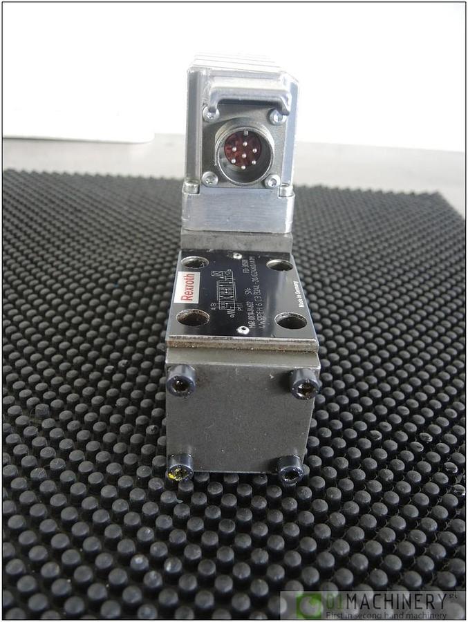  REXROTH 811404602