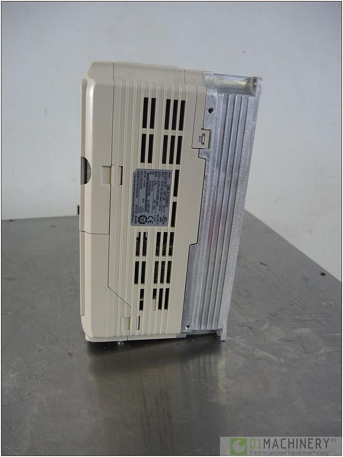 2006 YASKAWA CIMR-AC2A0006FAA