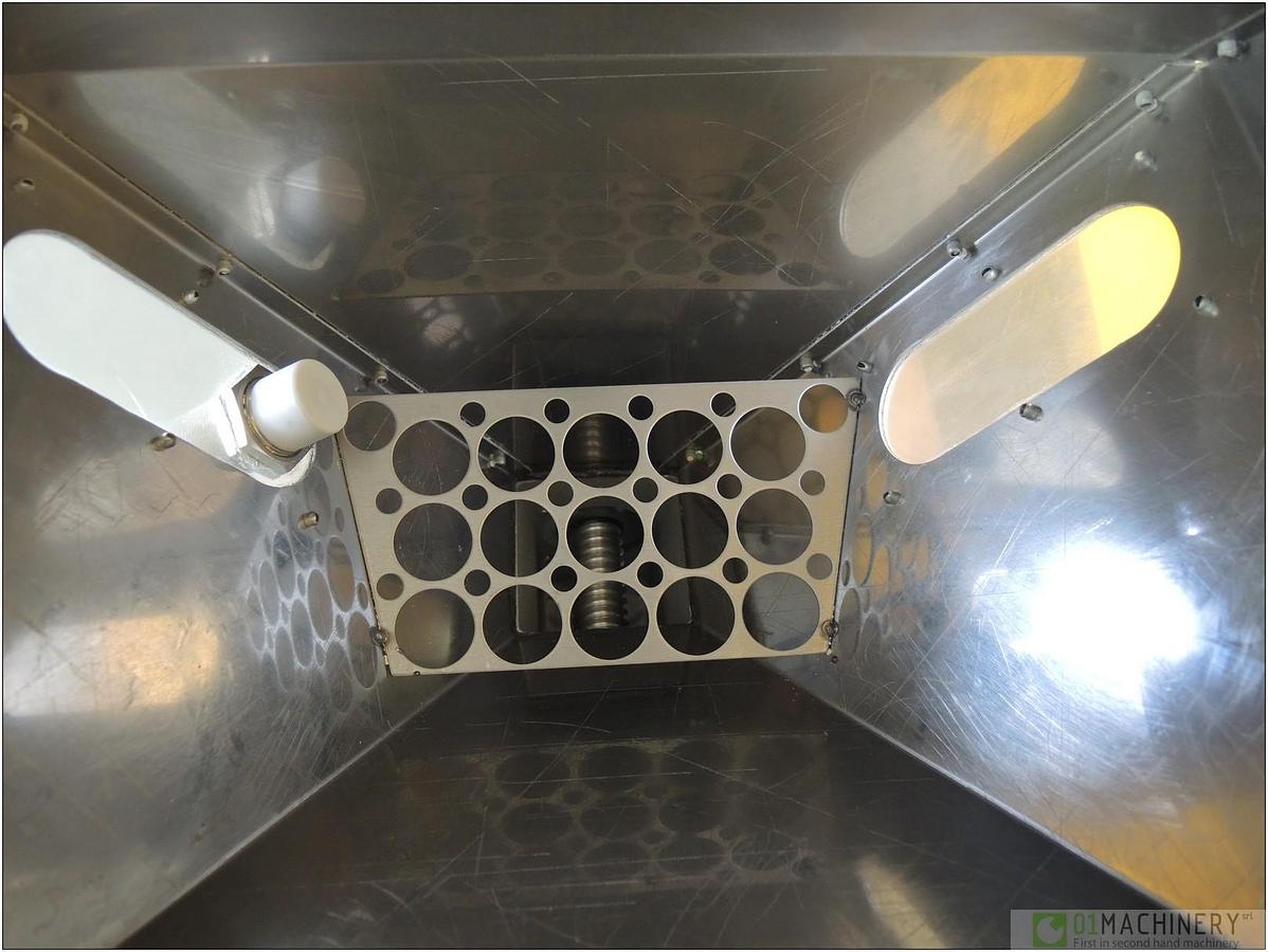 2009 ENGIN PLAST DPM 15/30