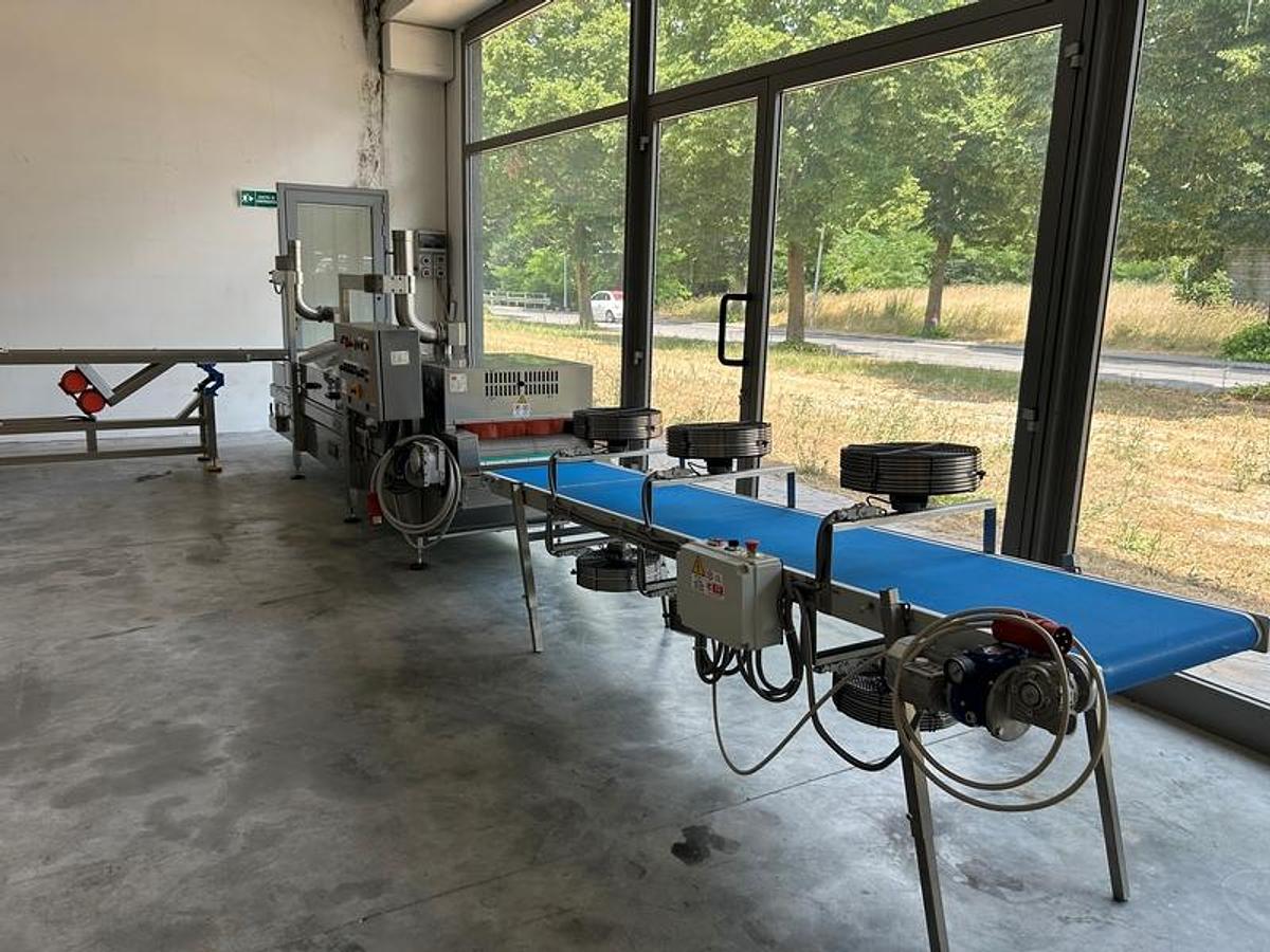 Usato linea pasta fresca ripiena pastorizzata