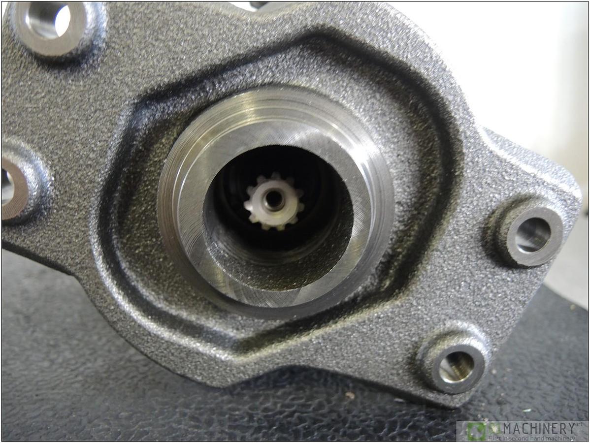 2010 ARBURG R902475215