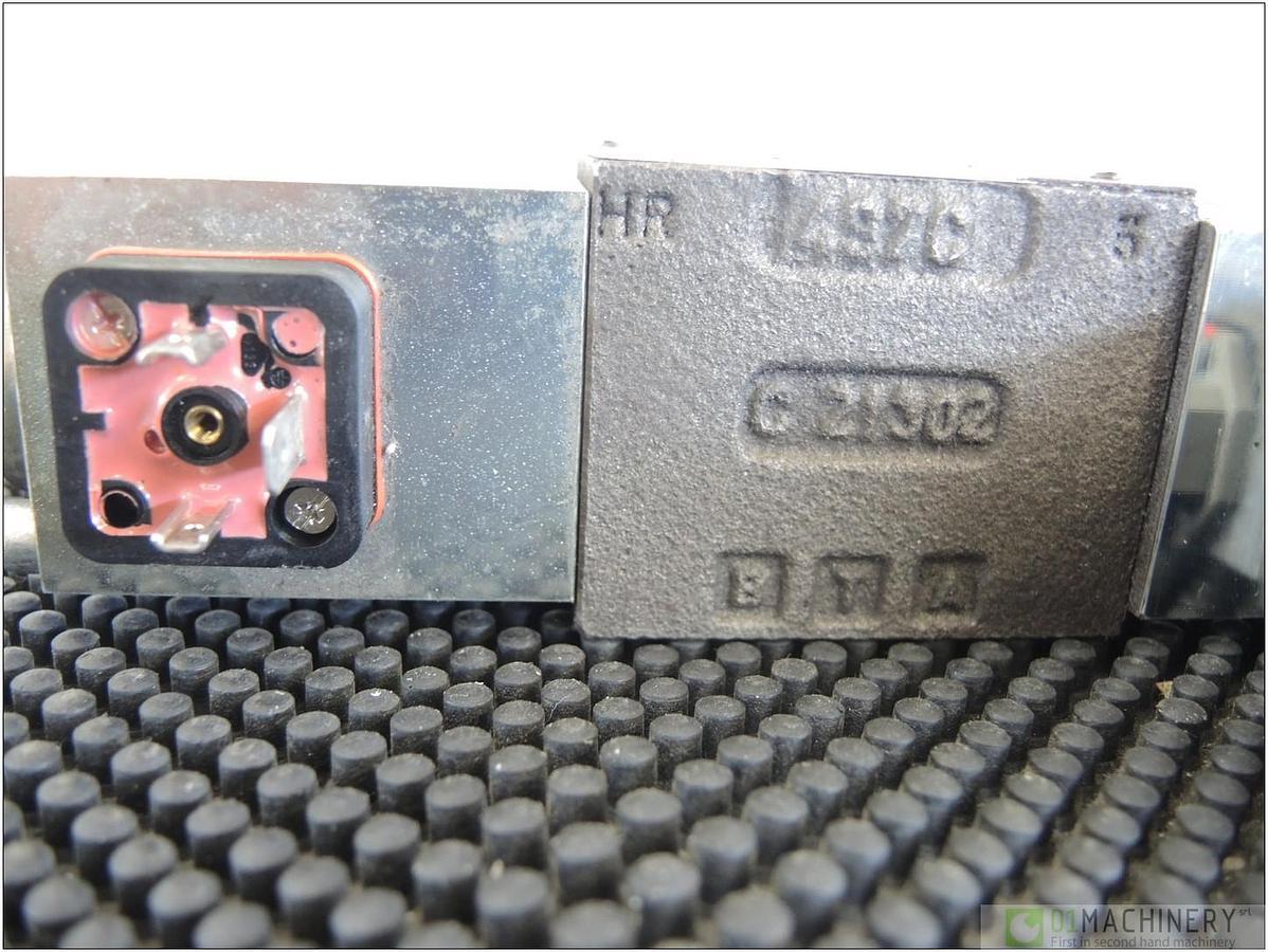  MOOG D920-133