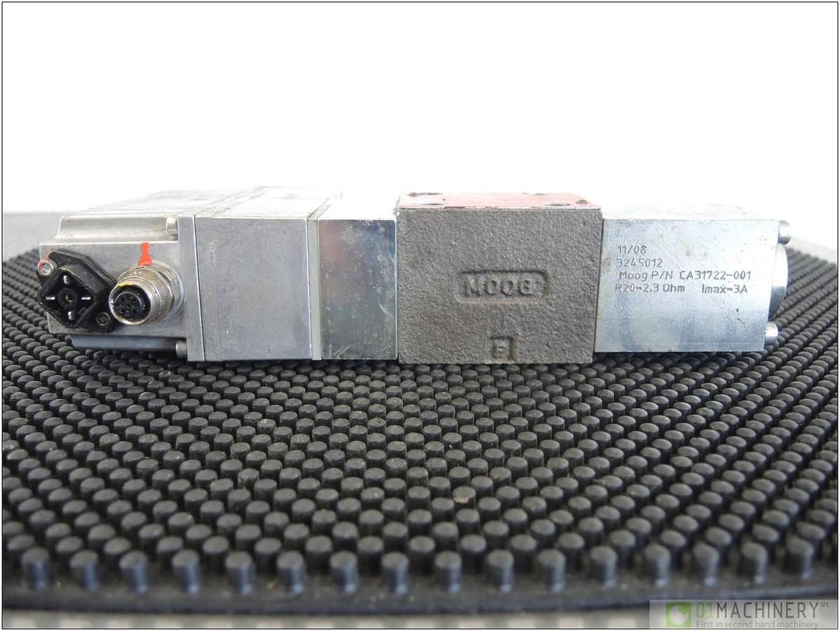  MOOG D920-133