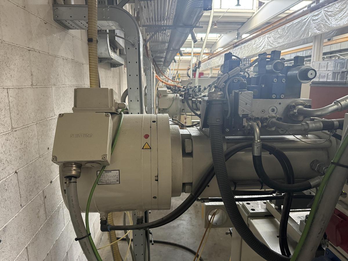 2011 NEGRI BOSSI VJ210