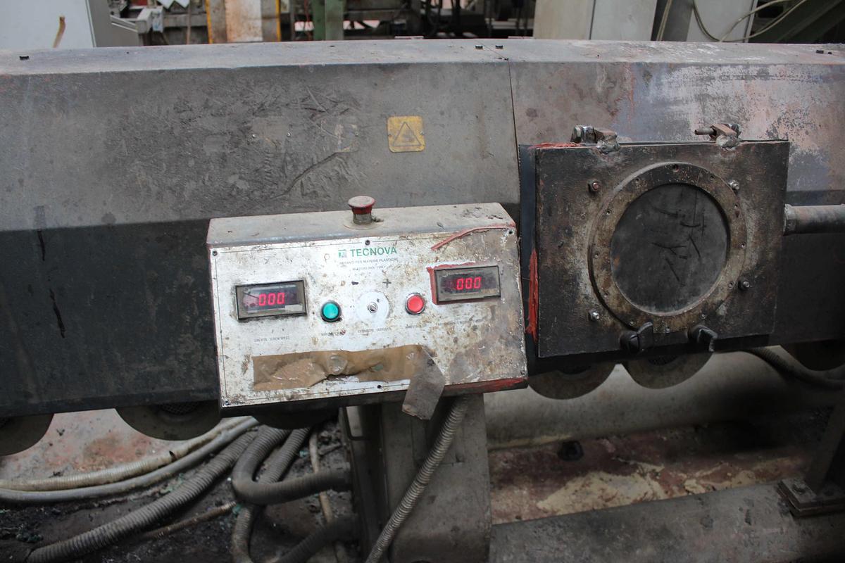 Usato 2008 TECNOVA SRL ES 130 N 37 D DEG RI0049