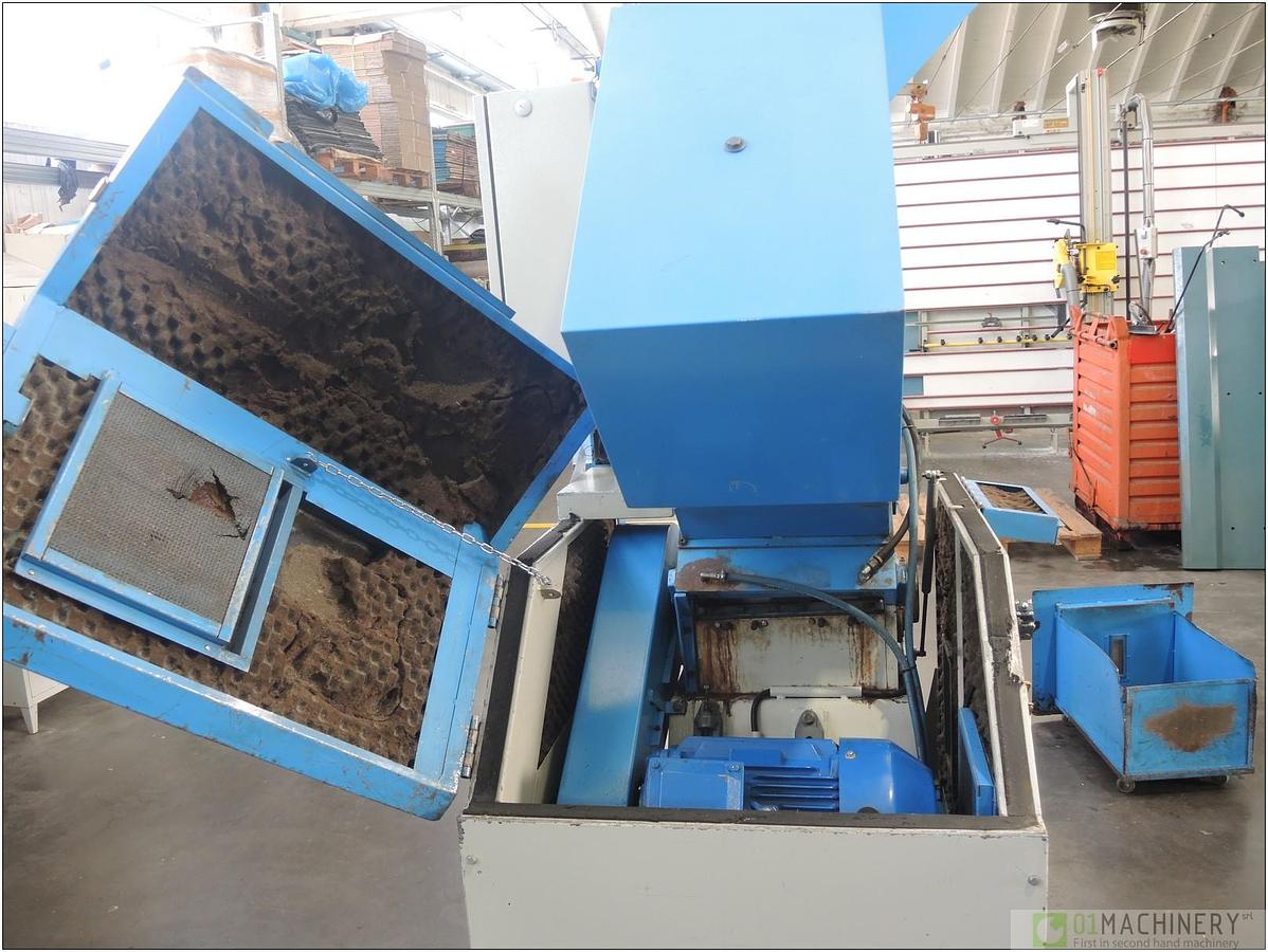 Usato 2004 MECCANOPLASTICA CBS 25/40 AI2176