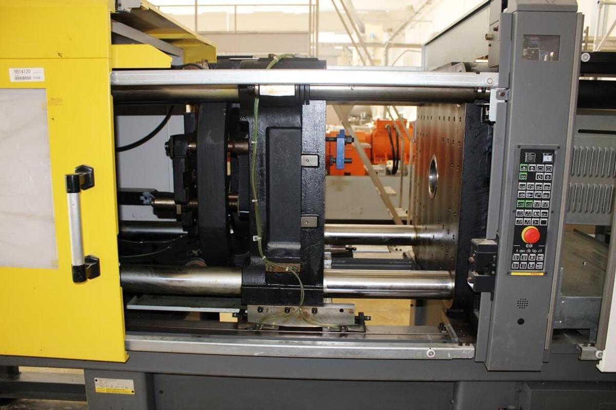 2012 FANUC ROBOSHOT 150B S2000i