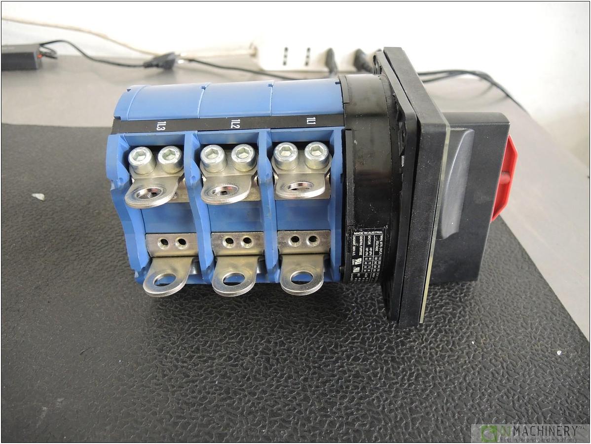 2001 KRAUS & NAIMER C316