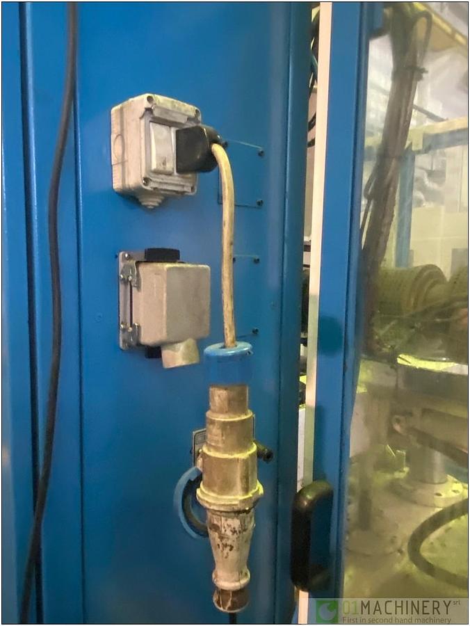 2003 MIR HMPV 200 TR